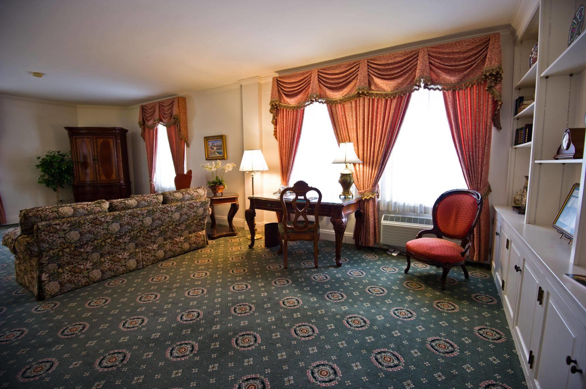 The Yorktowne Hotel, Tapestry Collection By Hilton Kültér fotó